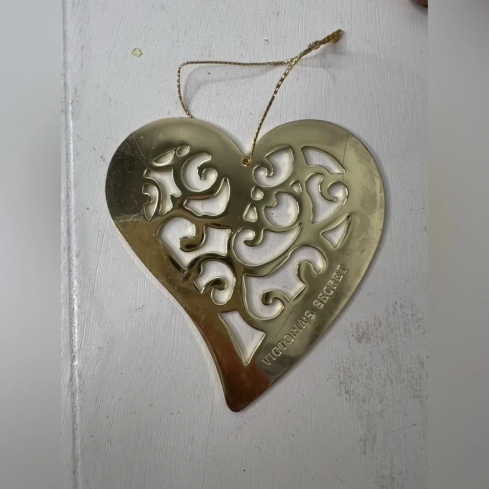 Rare Victoria's Secret Gold Filigree Heart Christmas Tree Ornament